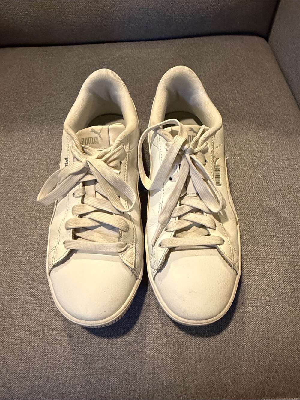 ♻️White Puma sneakers